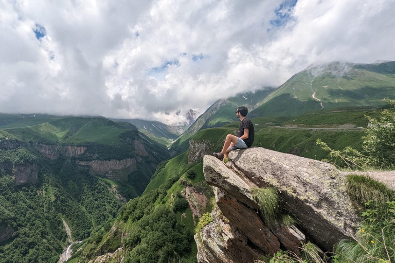 Dagtrip van Tbilisi naar Kaukasusgebergte met ErfgoedPrivétour (1 persoon kan tot 15 personen boeken)