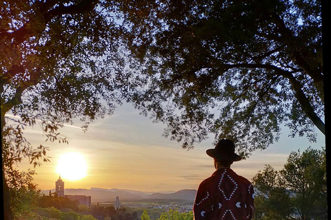Girona: Urban Exploration and Legends Walking Tour