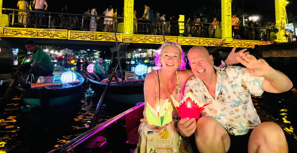 Hoi An/Da Nang: Private Lantern Boat With Release Lantern