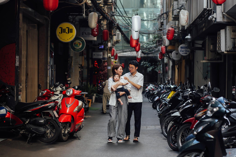 Ho Chi Minh City: Private Couple or Family Photoshoot