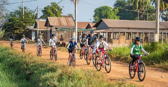 Siem Reap Countryside Bike Tour / E-Bike or Tuk Tuk