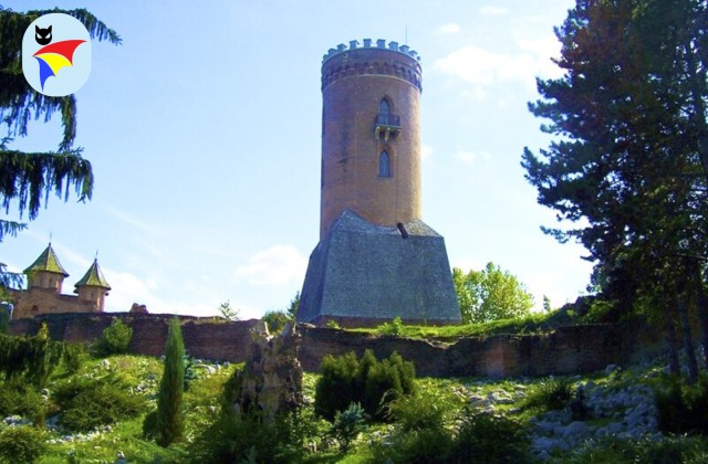 Visit Targoviste City tour of Chindia Tower & Royal Court & Park in Romania