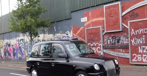 Belfast: Private Black Taxi Cab Political Murals Tour
