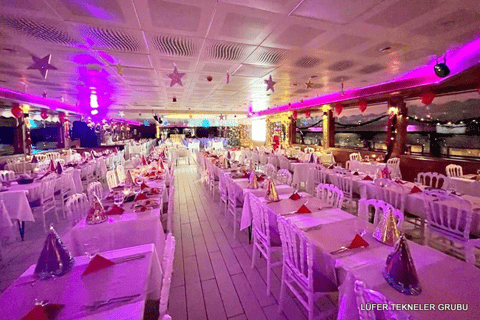 Istanbul: New Year&#039;s Eve Bosphorus Cruise with Dinner OptionVIP Dinner Menu, Alcoholic Drinks, and Hotel Transfer