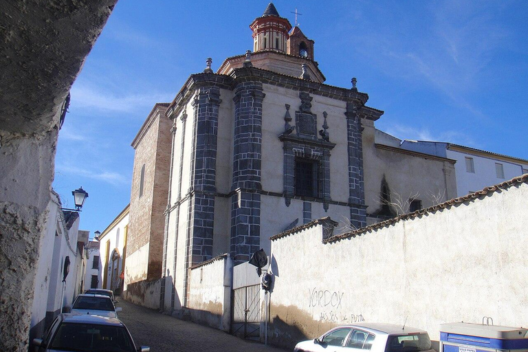 Fuente Obejuna: Historic Sightseeing Tour, Monuments, and Villages Tour without villages