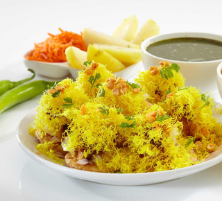 Gastronomic Experiences in Ahmedabad