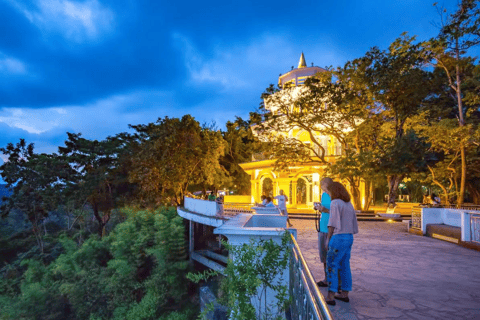 Phuket: Stadsvandring med höjdpunkter nattetid och middagskryssning