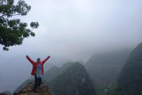 Ha Giang Loop - Na Hang Lake Boat trip 4 Days Motorbike tour Easy Rider