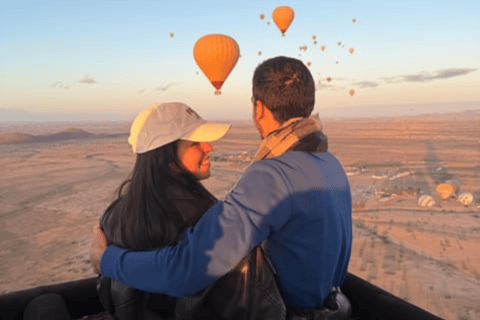 Marrakech: giro romantico in mongolfiera e colazione berbera