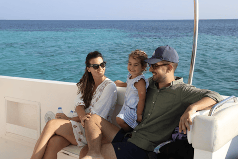 Full Day Damaniyat Island Experience with Beach Barbecue Full Day Damaniyat Island Experience with Lunch