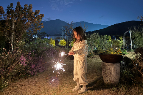 Busan: Korean Cooking Class with Kimchi and Gimbap