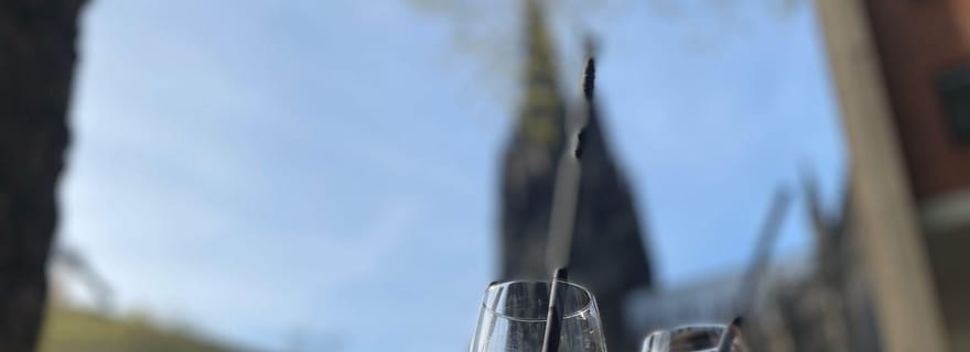 Cologne : visite estivale en pousse-pousse avec Aperol