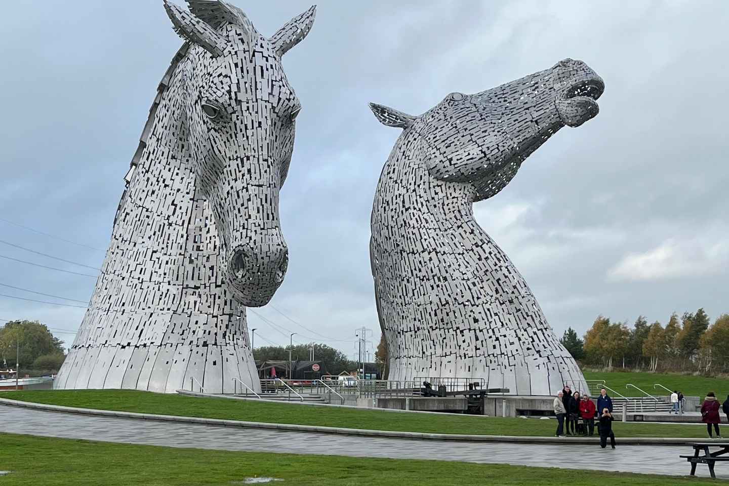 From Glasgow: Kelpies, Falkirk Wheel, and City Day Tour - From Greenock: Kelpies, Falkirk Wheel, and City Day Tour