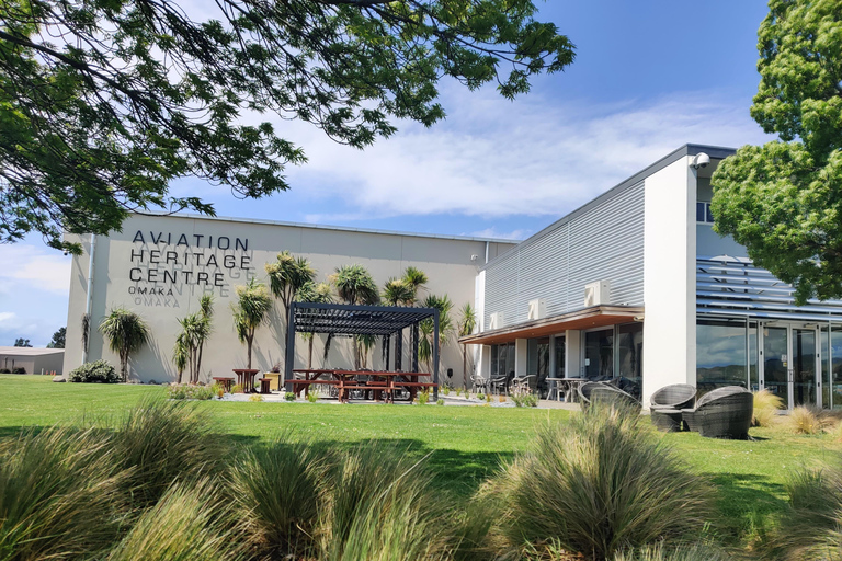 Blenheim: Bilet wstępu do Centrum Dziedzictwa Lotnictwa OmakaBilet wstępu na wystawę Knights of the Sky z czasów I wojny światowej