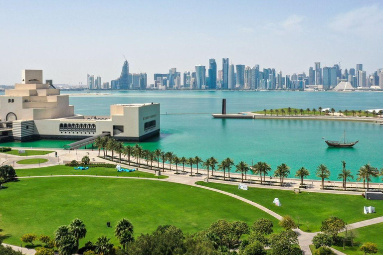 Doha: Führung mit dem Kajak in The Pearl ODER im MIA ParkDoha: Führung mit dem Kajak in The Pearl ODER MIA Park