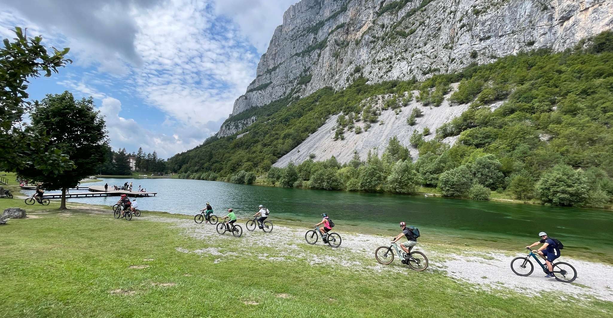 E-BIKE EASY TOUR of Molveno and Nembia's Lakes - Housity