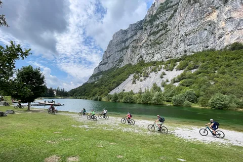 E-BIKE EXPERT TOUR tra le Dolomiti di Brenta e la Valle dei Laghi