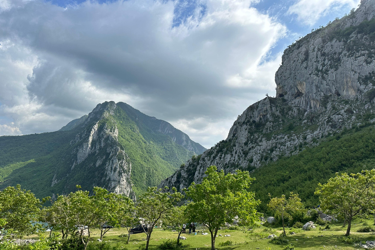 From Durres/Golem: Bovilla lake &Gamti Mountain Private tour