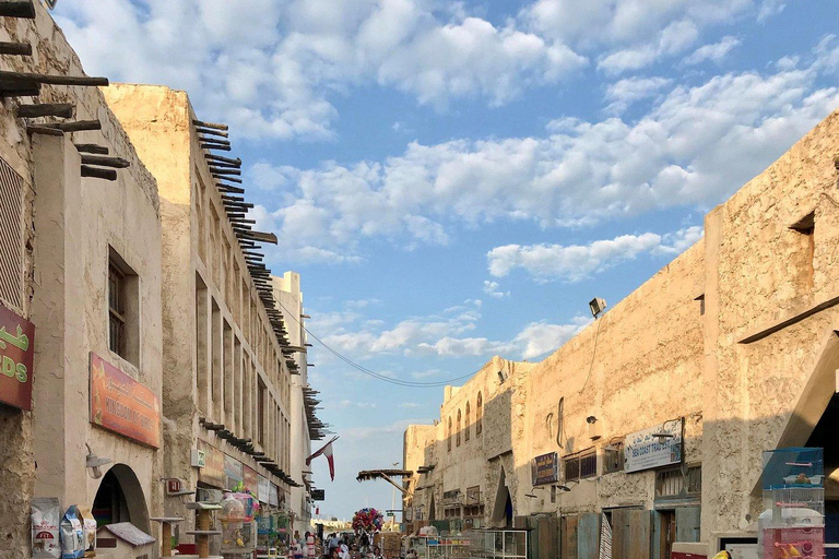 Doha: Private Städtetour mit Souk Waqif &amp; Katara VillageDoha: Private Stadtrundfahrt mit Souk Waqif &amp; Katara Village