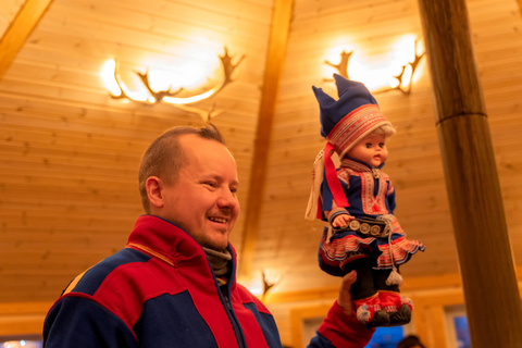 Reindeer Feeding & Chance of Northern Lights with Dinner
