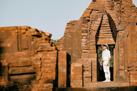 Depuis Da Nang/Hoi An : Visite du sanctuaire de My Son en une demi-journéeVisite de groupe