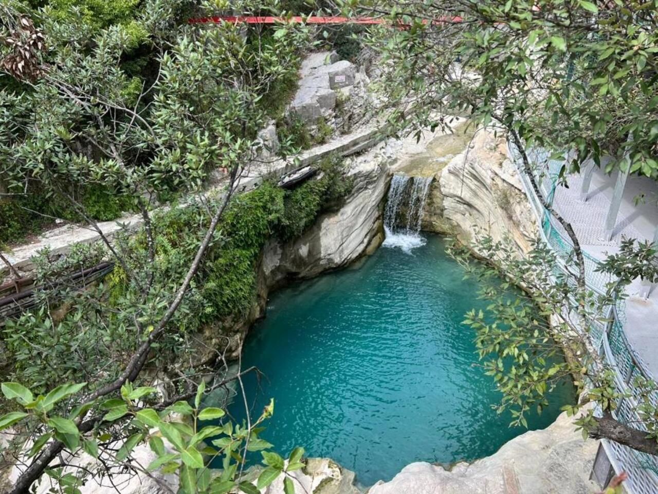 Berat: Tagesausflug zum Sineci-Wasserfall mit Mittagessen