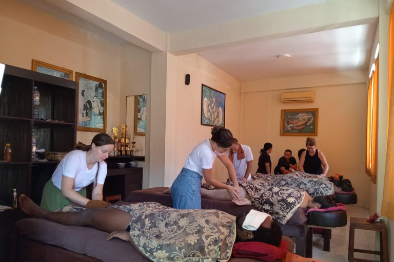Bali Canggu : Introduction to Balinese Massage Course