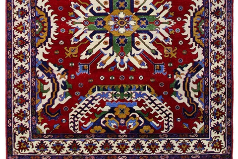 Baku: Weave Your Own Mini Rug and Take It Home as a Souvenir Experience authentic carpet weaving in a traditional workshop (small group)