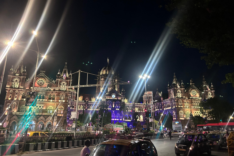 Escapadela nocturna a pé a sul de Mumbai