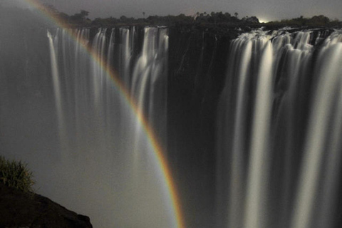 Victoria Falls: Moonbow Guided Night Tour (Lunar Rainbow)