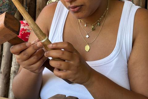 Hoi An: Silver or Brass Jewelry-Making Workshop