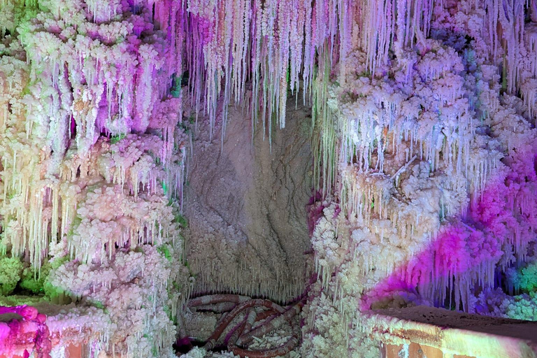 Brașov: Slănic Prahova Salt Mine & Cantacuzino Castle Tour