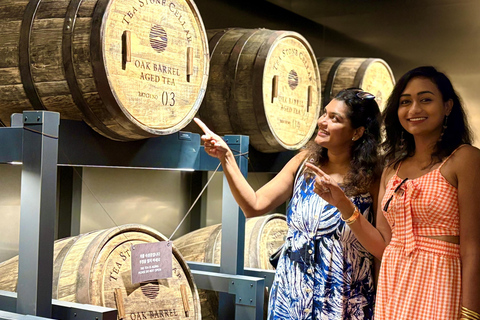 Jeju Small Group Tour incl. Yacht Cruise, Falls & Mt.Halla Jeju Small Group Tour with Yacht Cruise, Falls & Mt.Halla