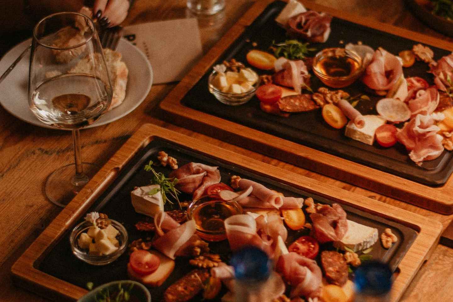 Food and Wine Tasting in Budapest by the Basilica