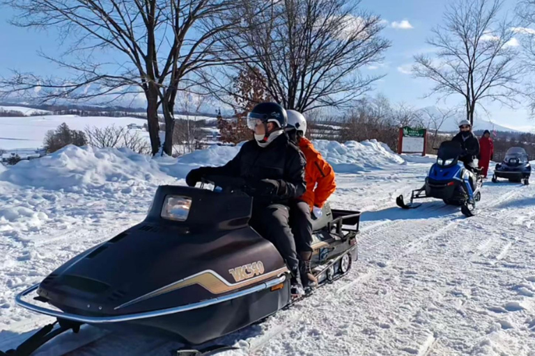 From Sapporo: Hokkaido Winter Tour with Asahiyama Zoo Comfortable 9-person Small Group: Hotel Pickup & Drop-off