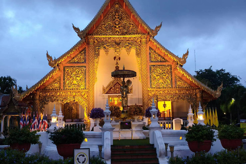 Chiang Mai: Old City Walking Tour with Temples & History Small Group Without Entry Fees