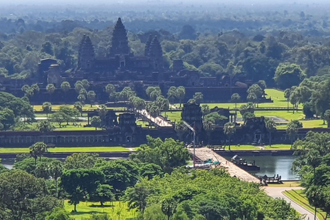 Passeio de balão em Angkor ao nascer ou ao pôr do sol e traslado de ida e volta