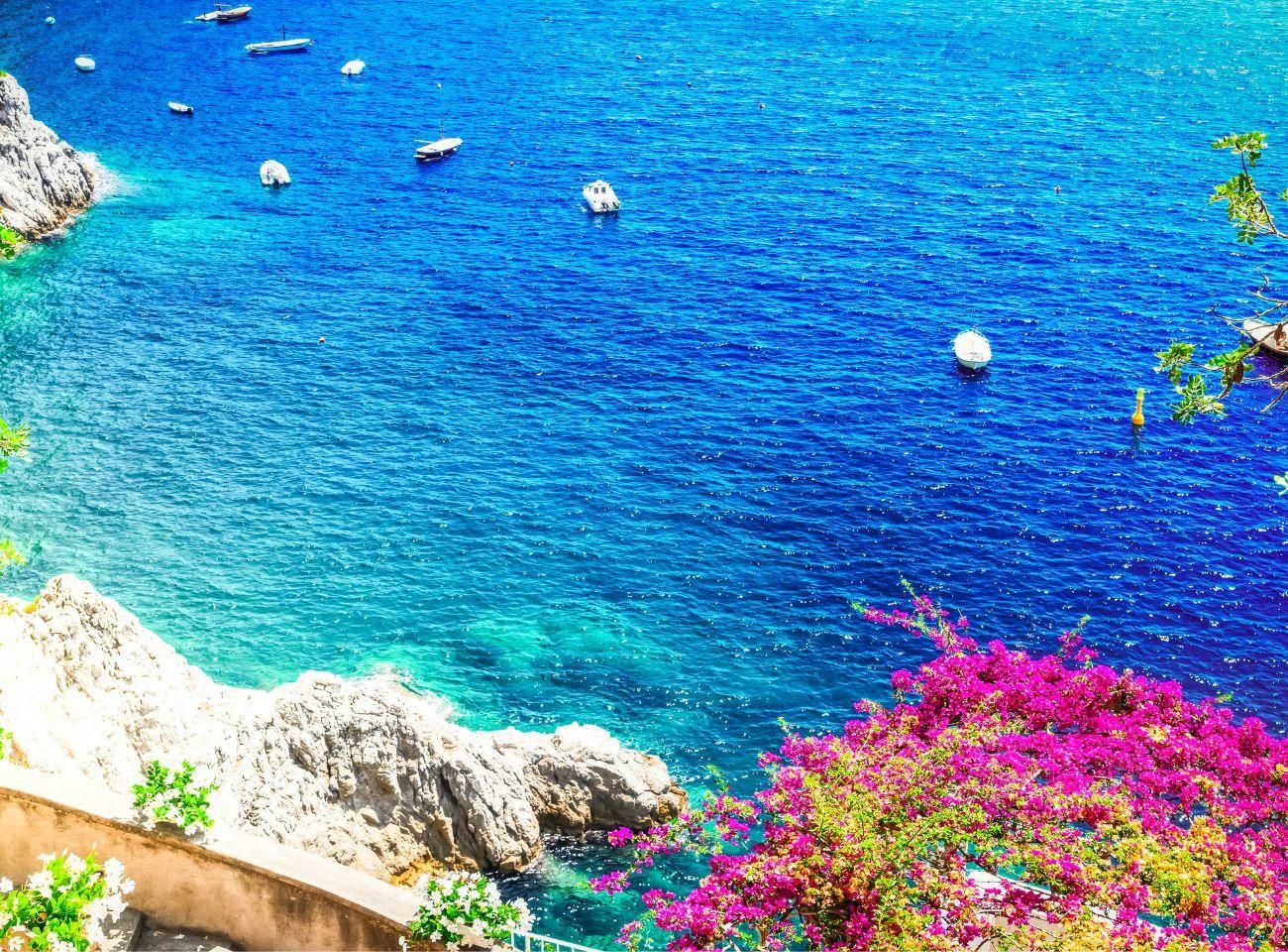 From Naples: Capri Boat Tour with Island Swimming Stop