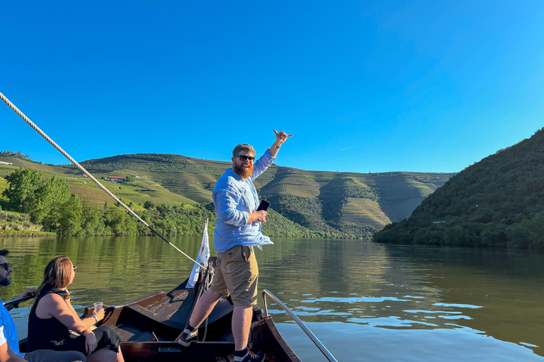 Douro Valley: Wine & Olive Oil Tour with Boat & Lunch Douro Valley: 2 Wineries, Boat Cruise & Traditional Lunch