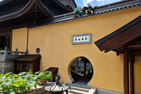 One Day in Shanghai: Jade Buddha Temple · M50 · Zhujiajiao