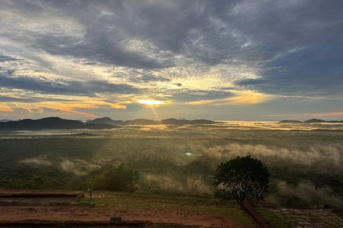 Kandy : Sigiriya Private Luxury Car Experience Heritage Tour Sigiriya, Dambulla & Village Cooking Private Tour