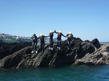 Coasteering Aventura Adrenalina Bahía de Hele