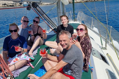 Rhodes Private Luxury Day Cruise Lunch, Coctails, Champagne