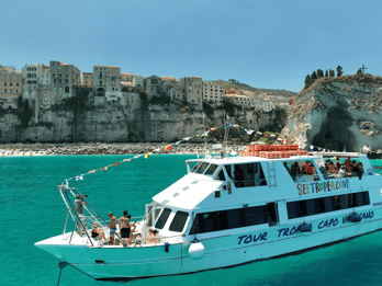 Da Tropea: tour in barca di Capo Vaticano con snorkeling e aperitivo