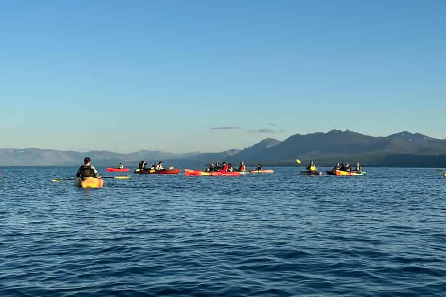 Tahoe City: Kajak-, Tandem-Kajak- oder SUP-Verleih. Foto: GetYourGuide Tahoe City: Kajak-, Tandem-Kajak- oder SUP-Verleih. Foto: GetYourGuide