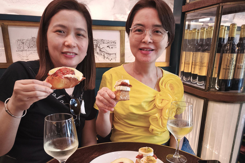 San Sebastián: Old Town Pintxos and Wine Tour