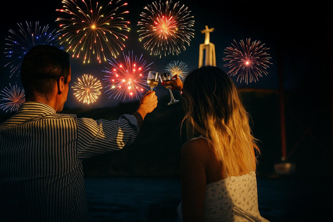 Lisbon: Private New Year’s Eve Sail with Champagne & Food