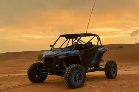 Doha: Quad/Buggy, Wüstentour, Kamelritt, SandBoarding
