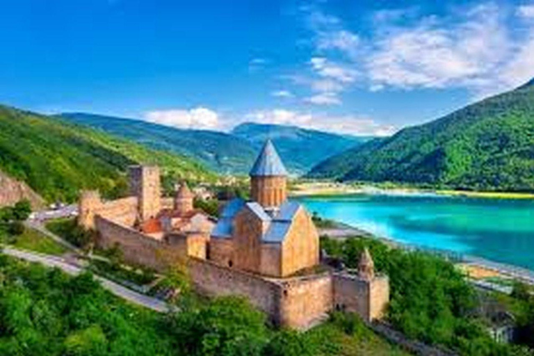 From Tbilisi: Kazbegi & Caucasus Mountains Photo Tour
