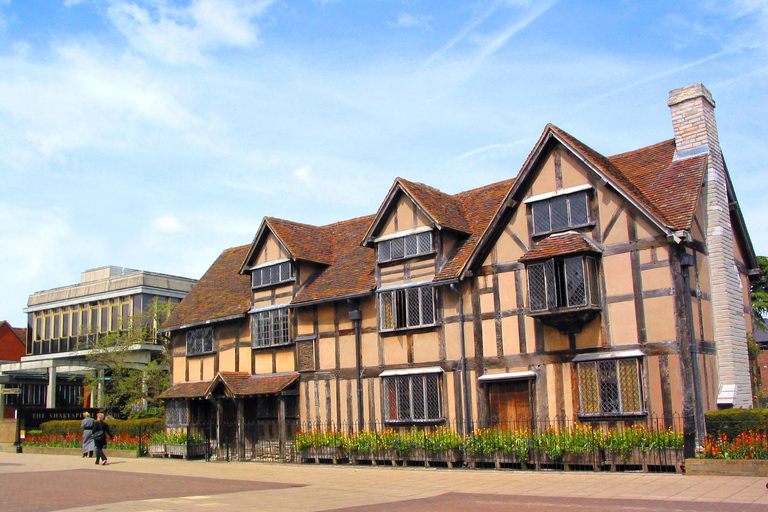 London/Manchester/Edinburgh: 7-Day Circular Tour of the UK Joining from Manchester